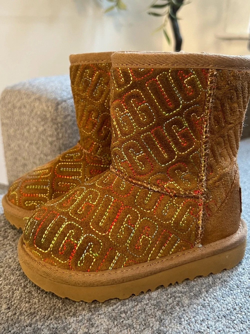 UGG soft kids